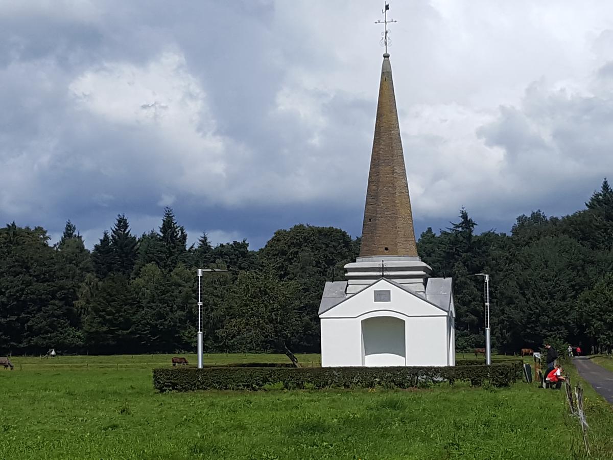 De Priesnitzhoeve Laag-Soeren Bagian luar foto